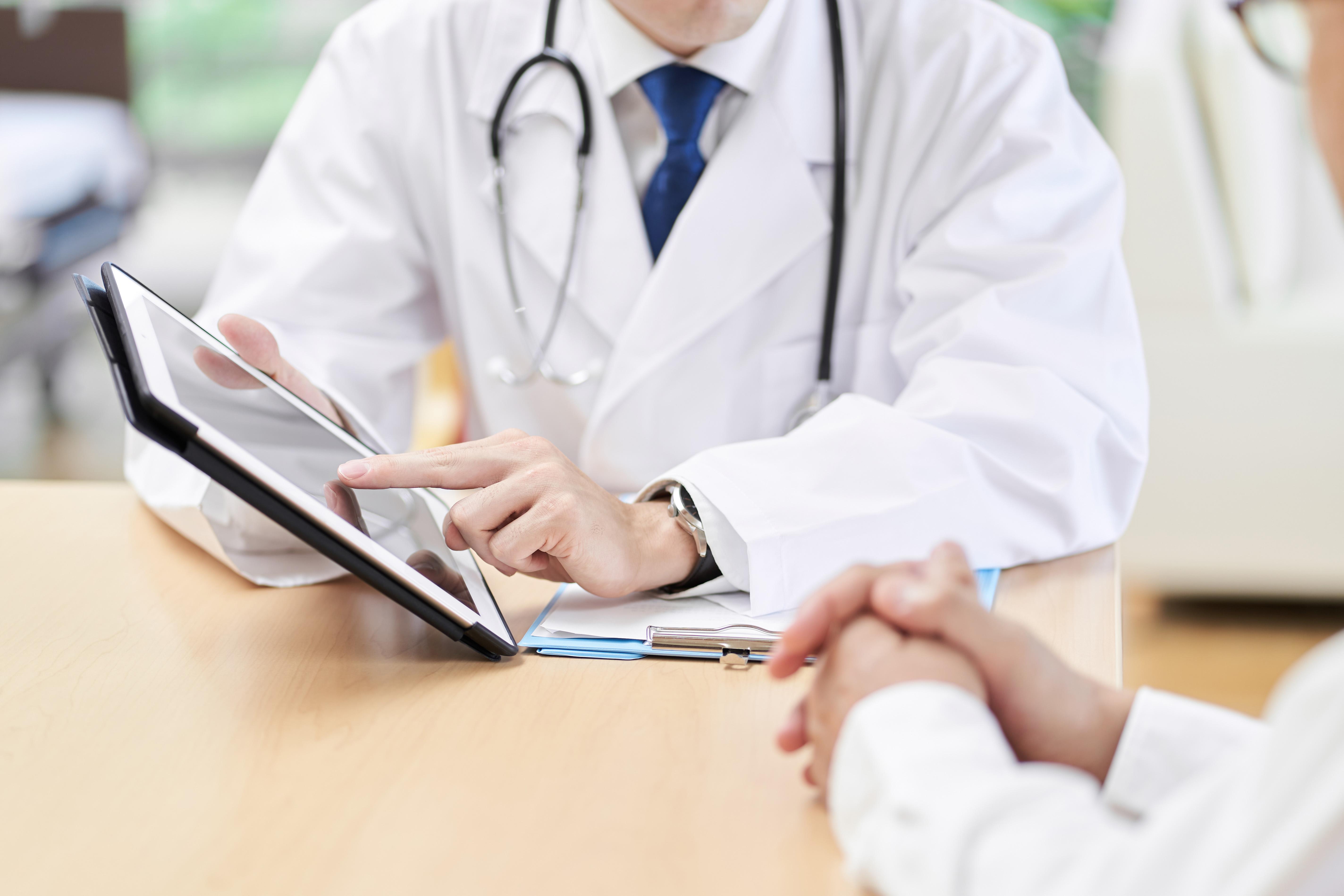 企業や製薬会社で勤務するメディカルドクターとは