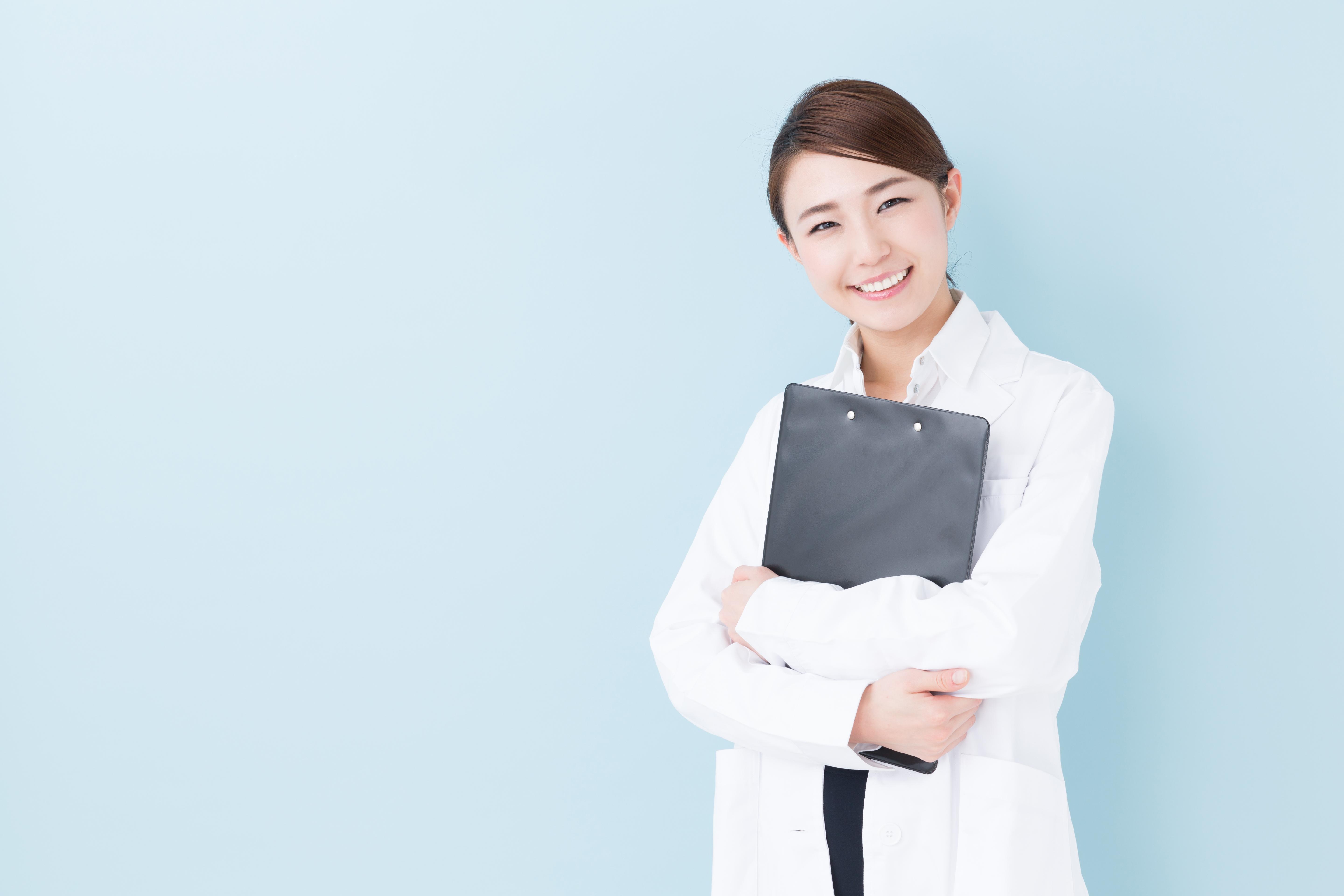 キャリアアップするために各年代で⾝につけたいスキル