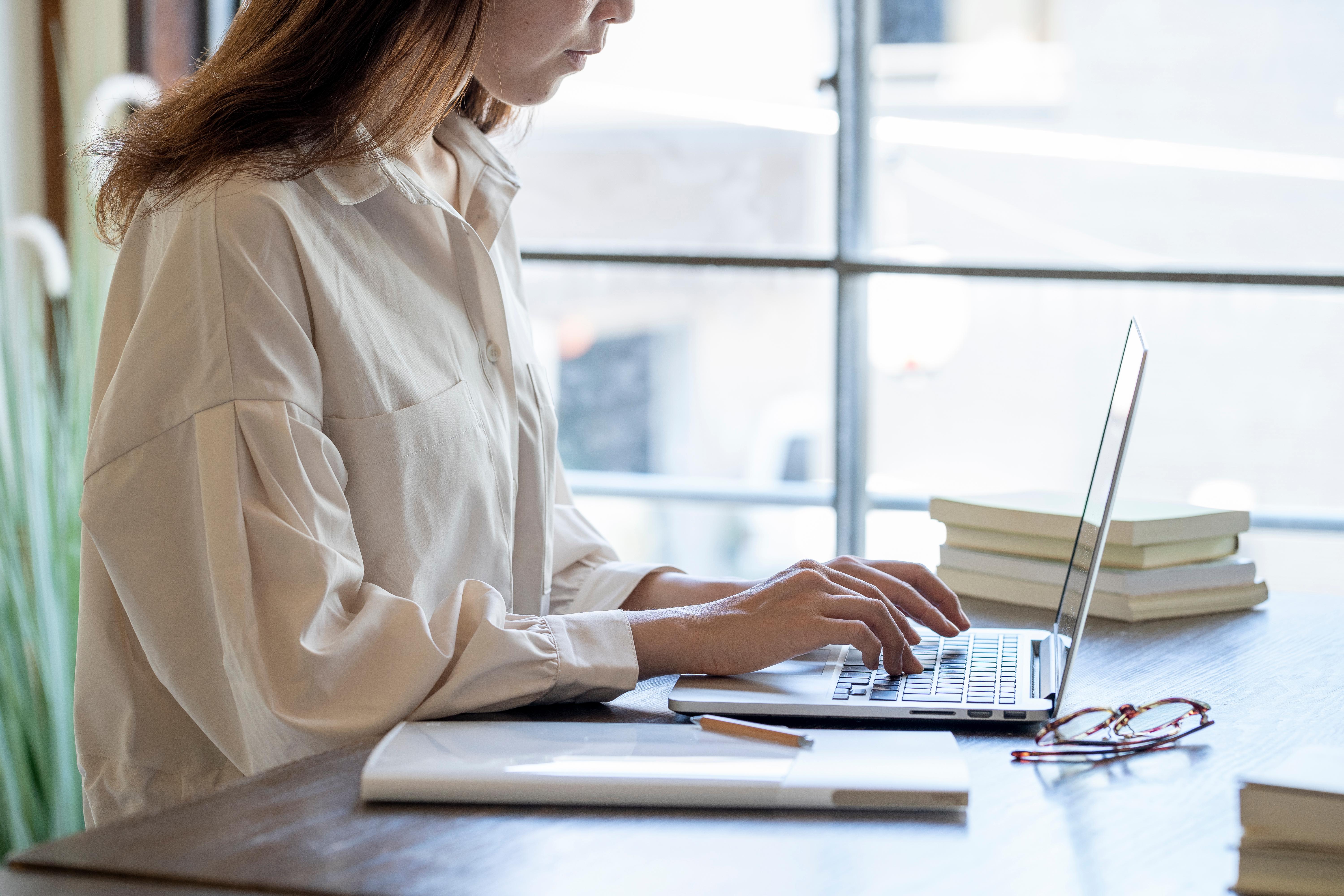 企業看護師の大変さって？臨床現場との違いは？主なデメリットを紹介