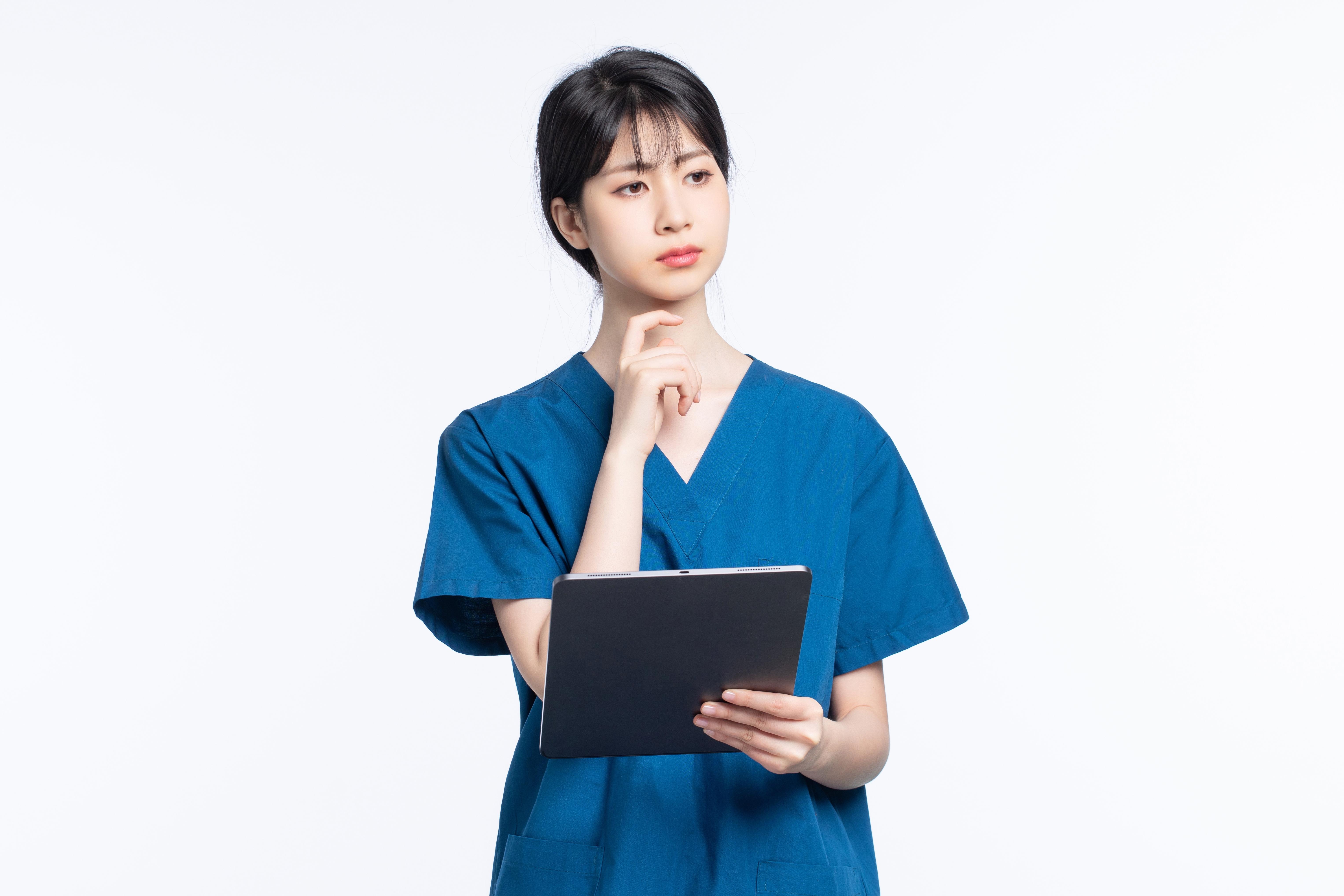 慢性的な人手不足！日本の医療現場における主な課題