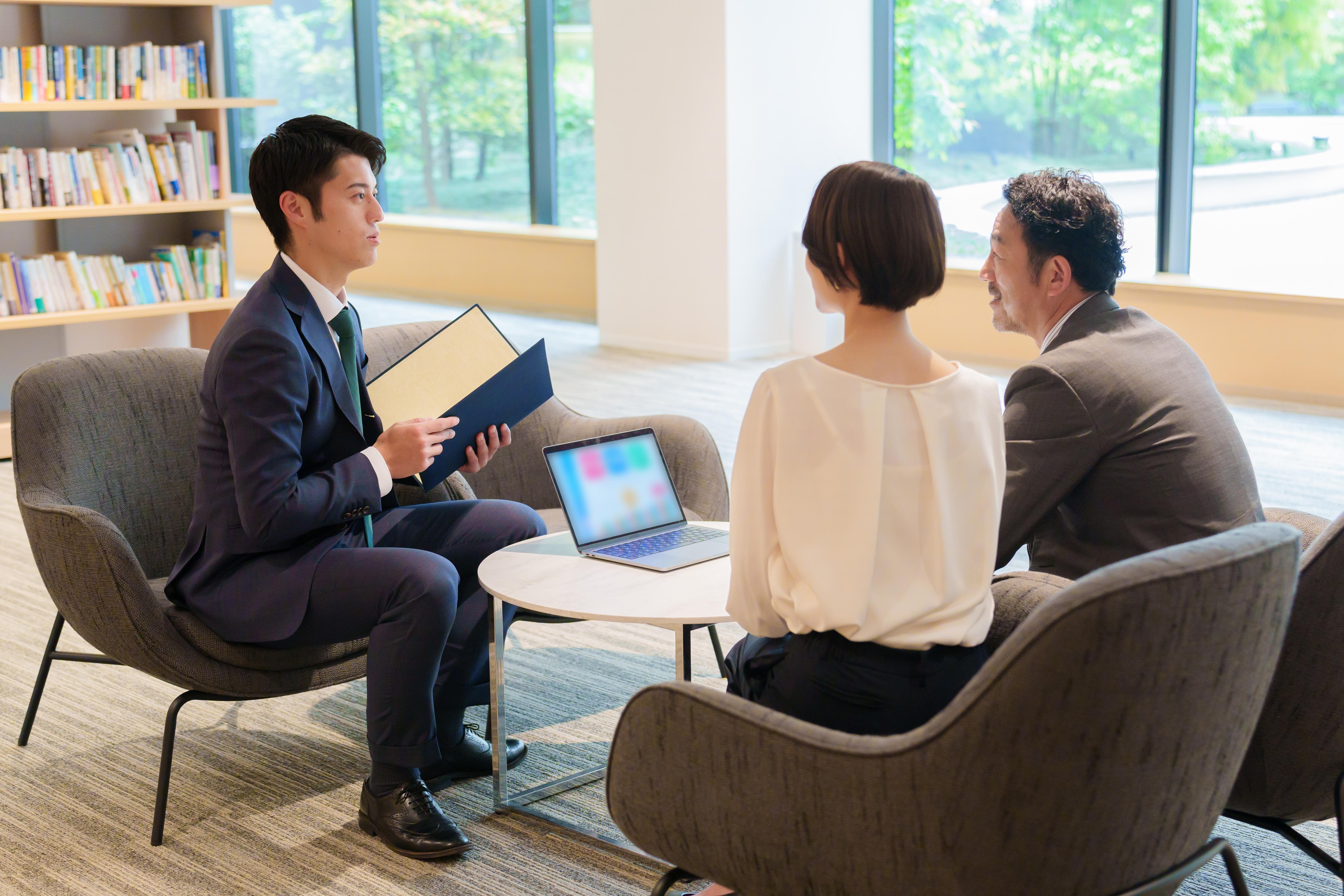 法人営業ってそもそも何？個人営業との違いとは