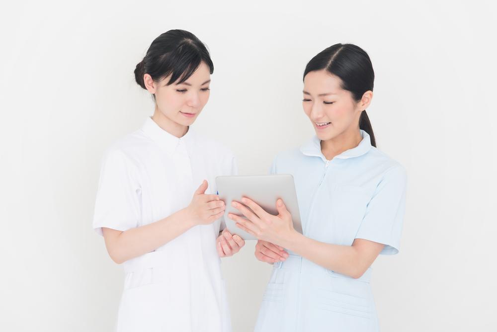 オペ看護師の平均年収は？他の看護師との比較と地域差についても解説