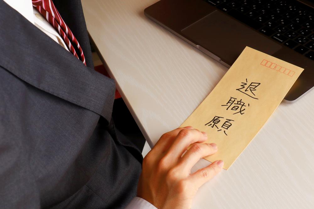 医療機器営業を辞めたいと感じる背景