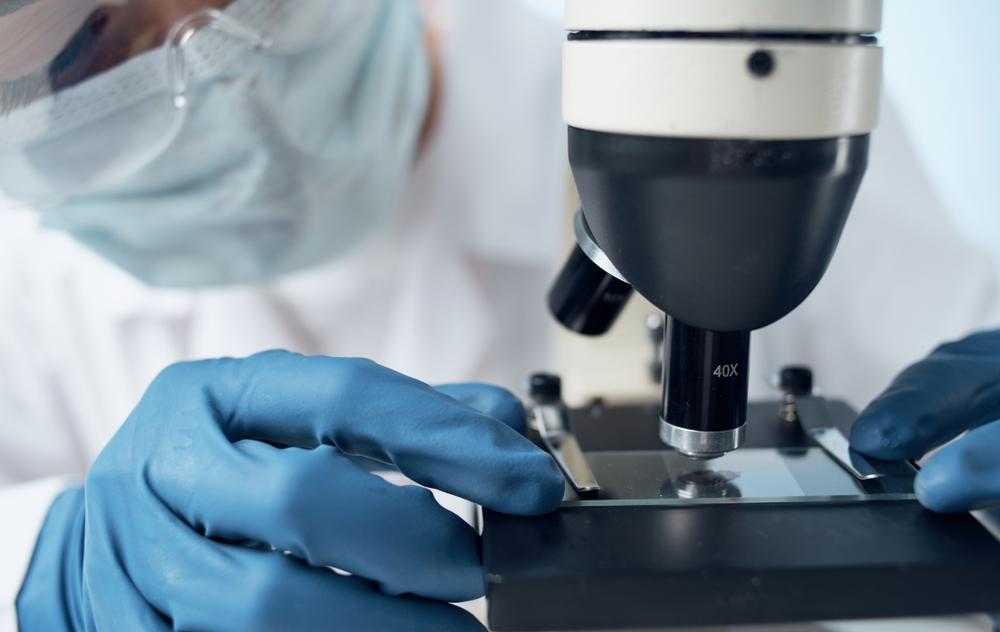 胚培養士になるために資格は必須？主な資格や求められるスキルを解説