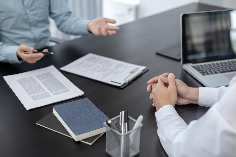 病院営業職の年収・キャリアパスの考え方