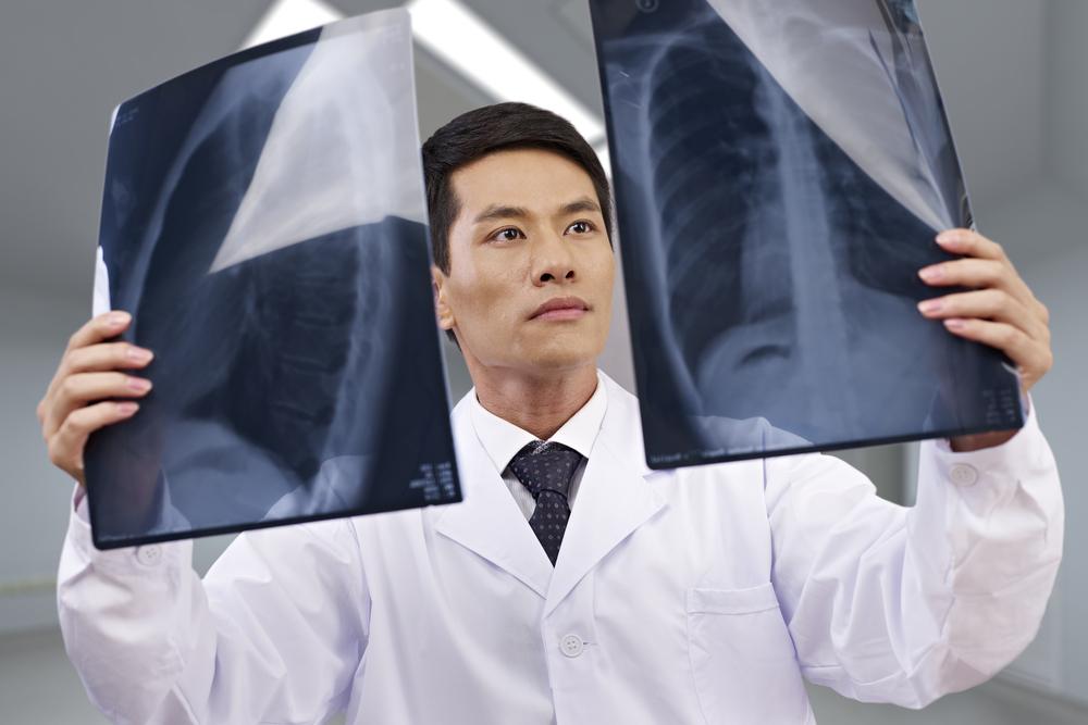 専門医を取得しないまま転職する医師は不利なのか