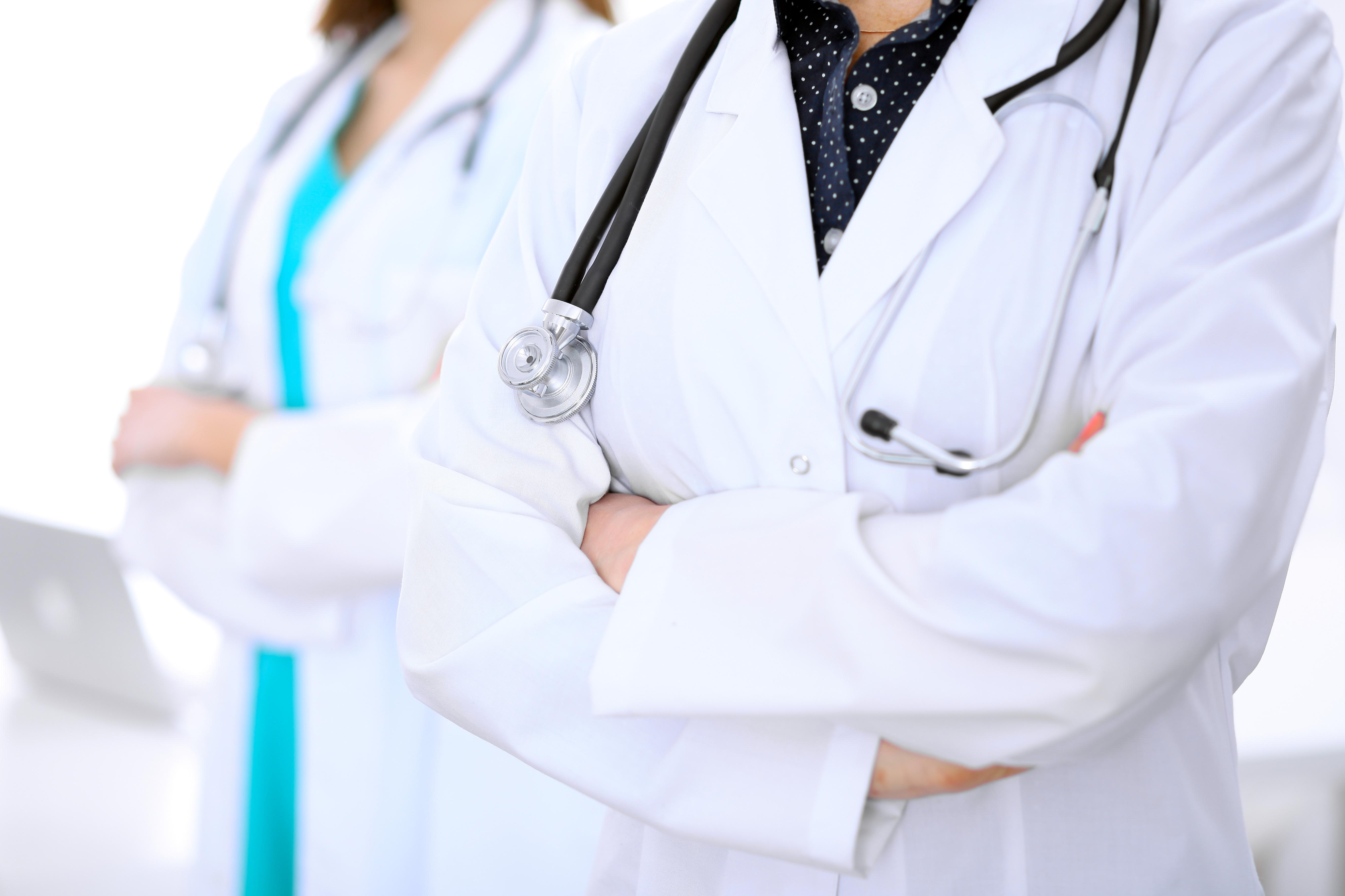 病院で働く医師以外の転職先とは？主な仕事を5つご紹介