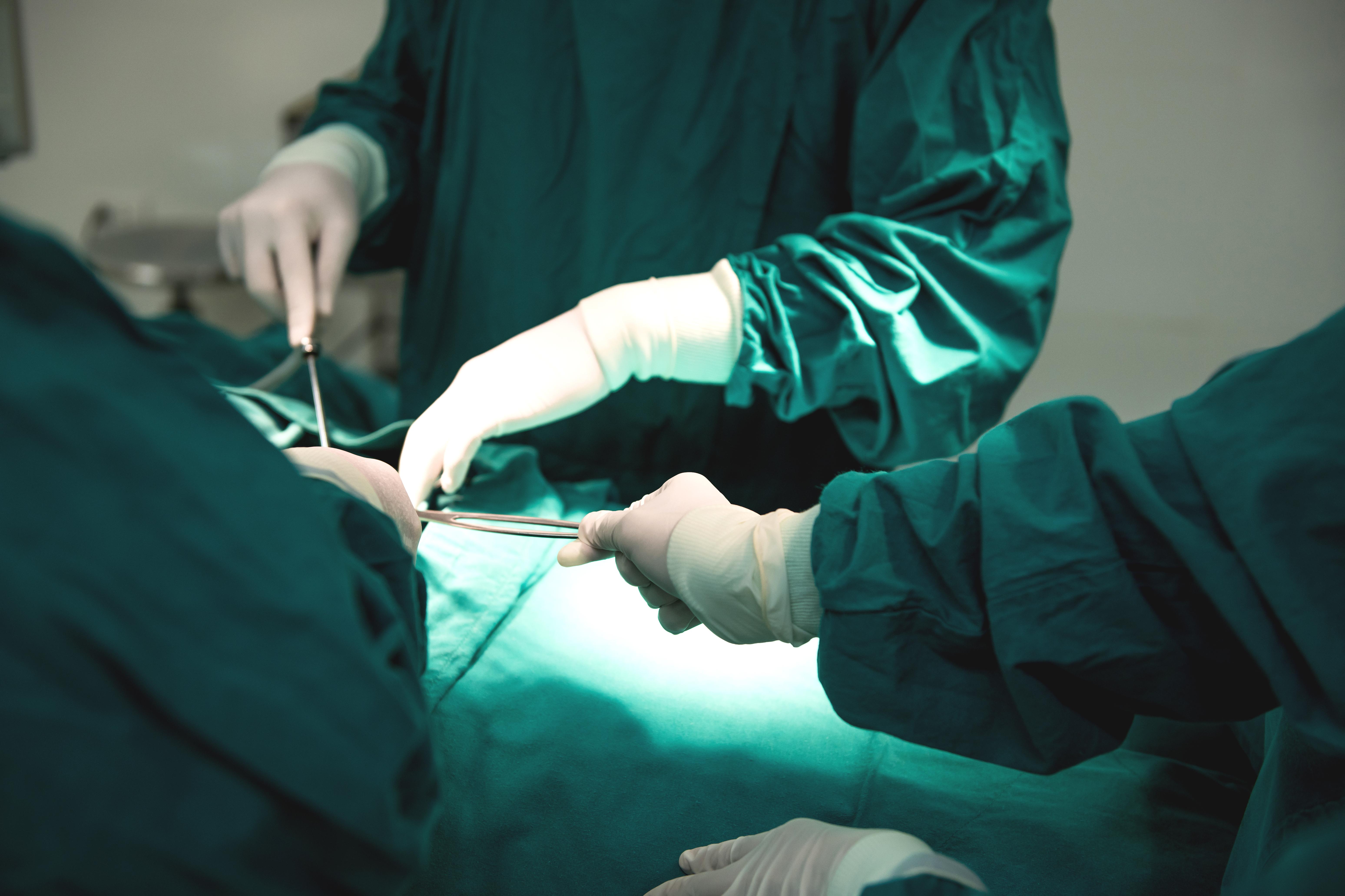 医師の転職の実態とは？市場規模や動向について解説します