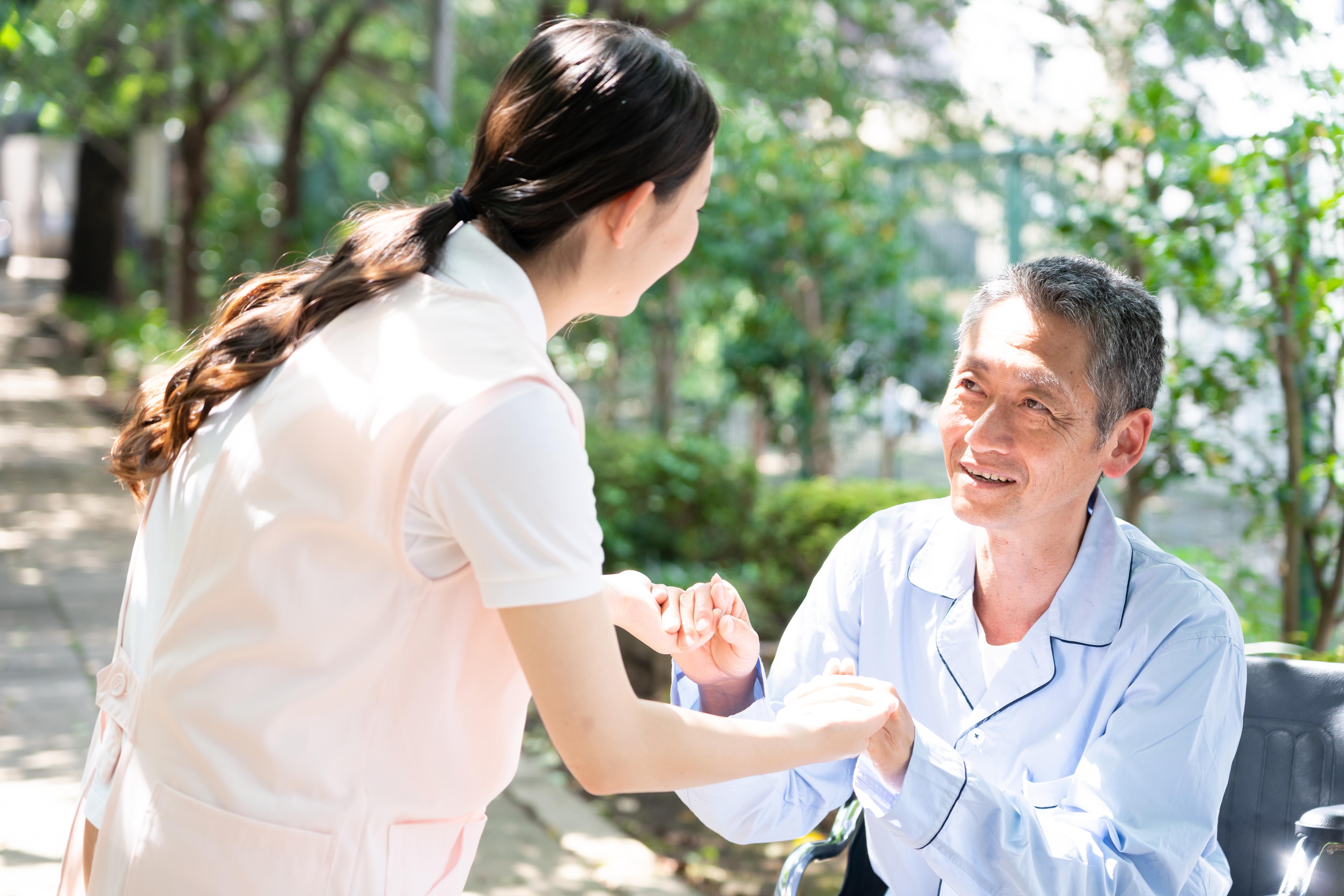 言語聴覚士（ST）の役割とは？主な就職先も紹介