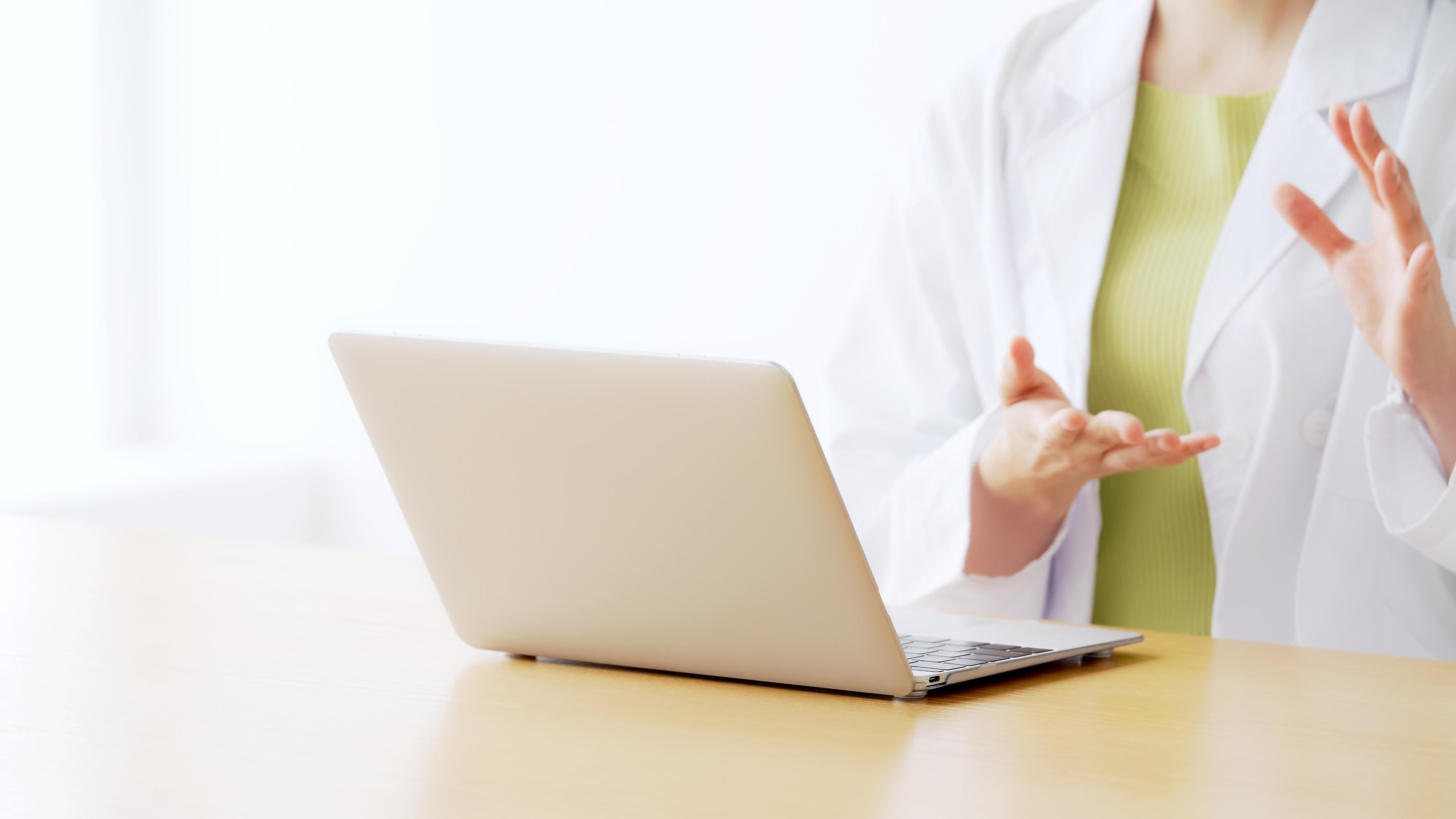 オンライン診療の広がる活用分野と国の推進施策