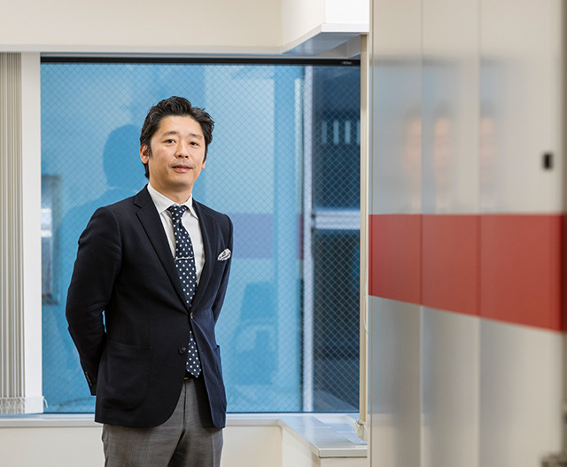 人の本質と働き方の間に「因果の橋を架ける」。これが我々の流儀です。