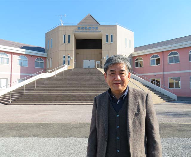 どうでもよいことは流行に従い、重大なことは道徳に従い、芸術のことは自分に従う